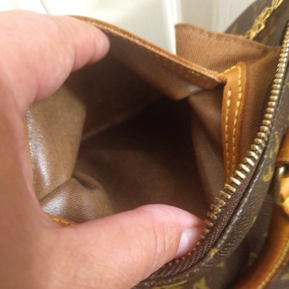 Louis Vuitton Speedy 25 Monogram - Picture 14 of 16